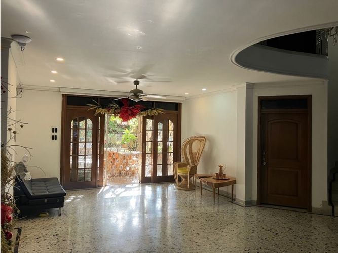Casa de 4 alcobas en arriendo en Riomar, Barranquilla, 740 m² · foto 3 de 13