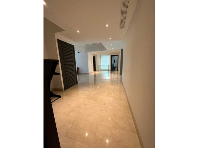 Casa de 4 alcobas en venta en Conjunto Residencial Villa Campestre, Puerto Colombia, 580 m² · foto 8 de 24