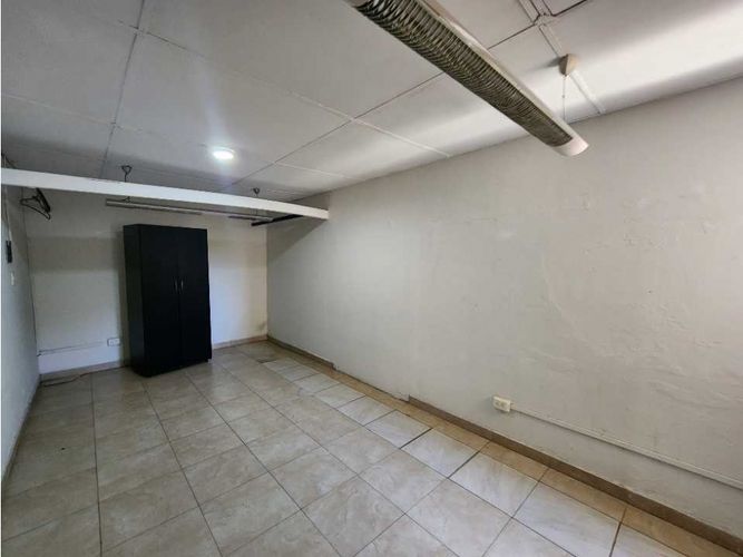 Casa de 7 alcobas en arriendo en Altamira, Barranquilla, 494 m² · foto 10 de 24