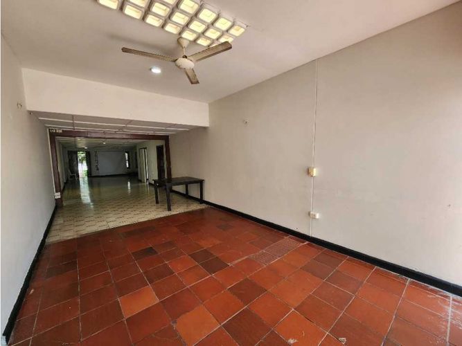 Casa de 7 alcobas en arriendo en Altamira, Barranquilla, 494 m² · foto 23 de 24