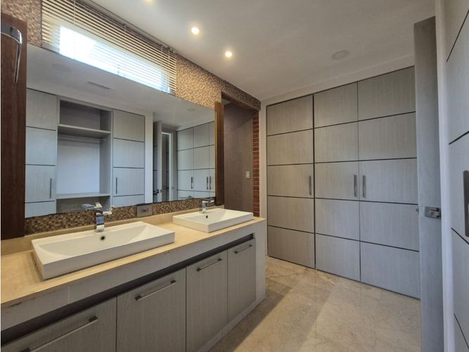 Casa de 5 alcobas en venta en Villa Campestre, Puerto Colombia, 480 m² · foto 16 de 24
