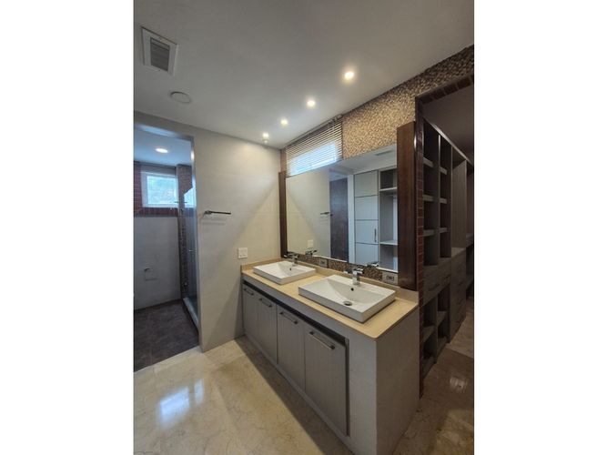 Casa de 5 alcobas en venta en Villa Campestre, Puerto Colombia, 480 m² · foto 19 de 24