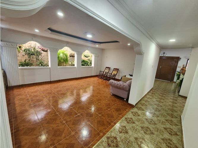 Casa de 6 alcobas en arriendo en La Concepcion, Barranquilla, 520 m² · foto 4 de 24