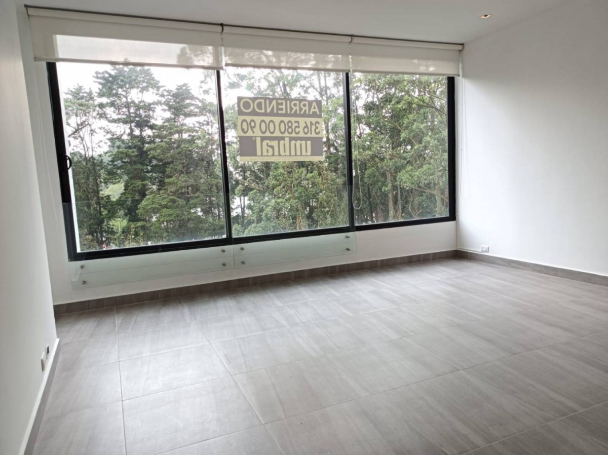 Apartaestudio en Arriendo en Loma Del Campestre, Medellín