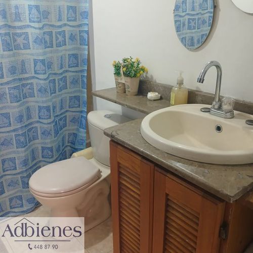 Casa de 3 alcobas en venta en Laureles, Medellín, 155 m² · foto 19 de 21