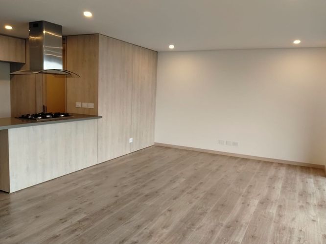 Apartamento de 3 alcobas en arriendo en El Poblado, Medellín, 123 m² · foto 9 de 19