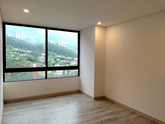 Apartamento de 3 alcobas en arriendo en El Poblado, Medellín, 123 m² · foto 10 de 19