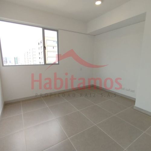 Apartamento de 3 alcobas en arriendo en El Poblado, Medellín, 140 m² · foto 9 de 24