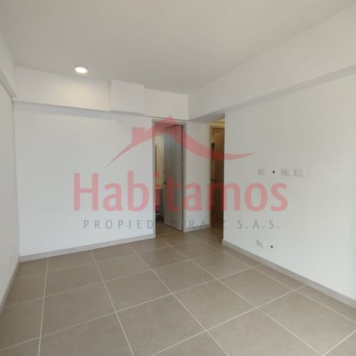 Apartamento de 3 alcobas en arriendo en El Poblado, Medellín, 140 m² · foto 13 de 24