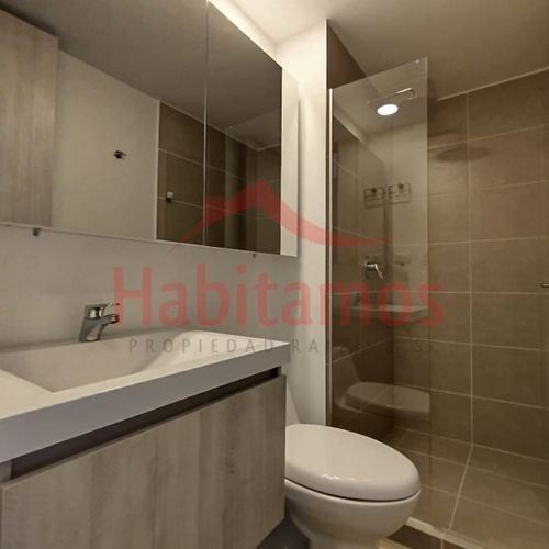 Apartamento de 3 alcobas en arriendo en El Poblado, Medellín, 140 m² · foto 14 de 24