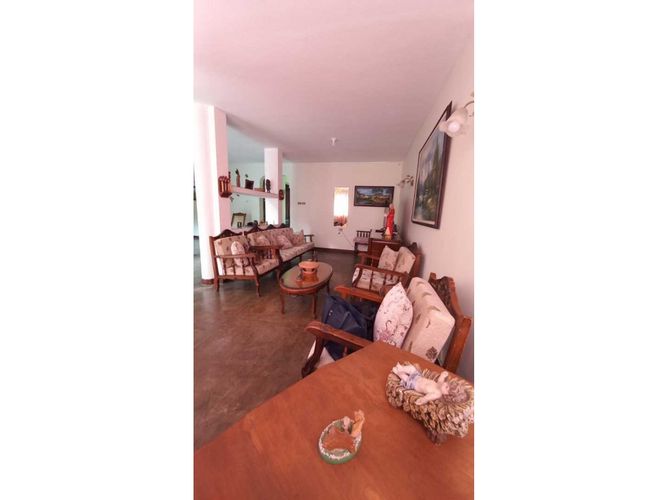 Casa de 4 alcobas en venta en San Fernando Nuevo, Cali, 225 m² · foto 7 de 21