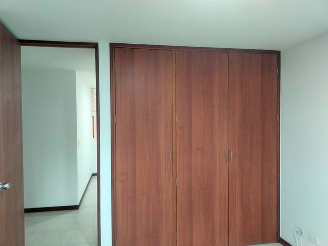 Apartamento de 3 alcobas en arriendo en El Poblado, Medellín, 134 m² · foto 11 de 17