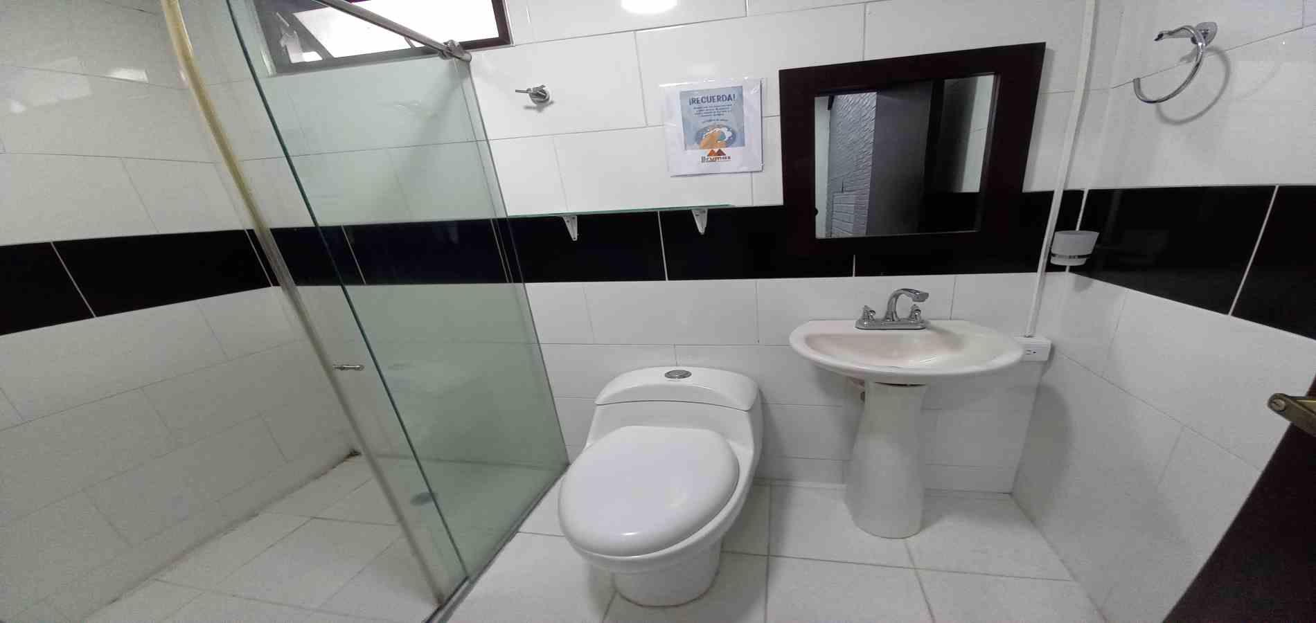 Casa en arriendo en Chipre, Manizales · foto 5 de 24