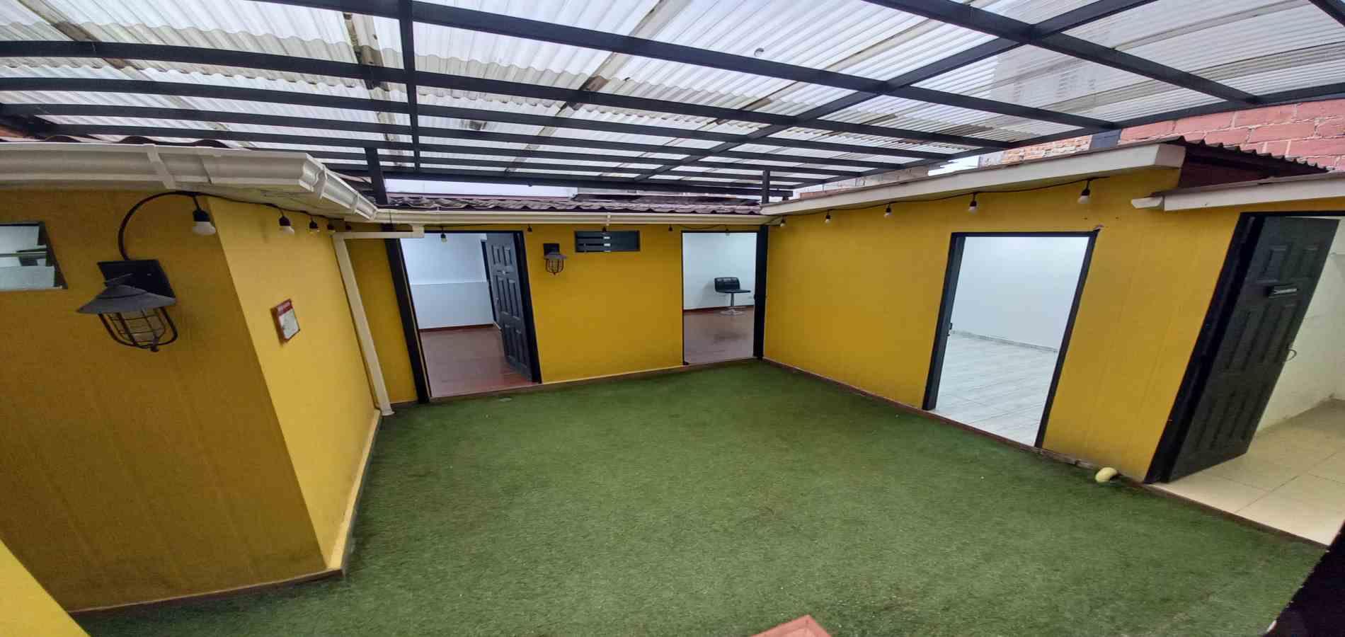 Casa en arriendo en Chipre, Manizales · foto 16 de 24
