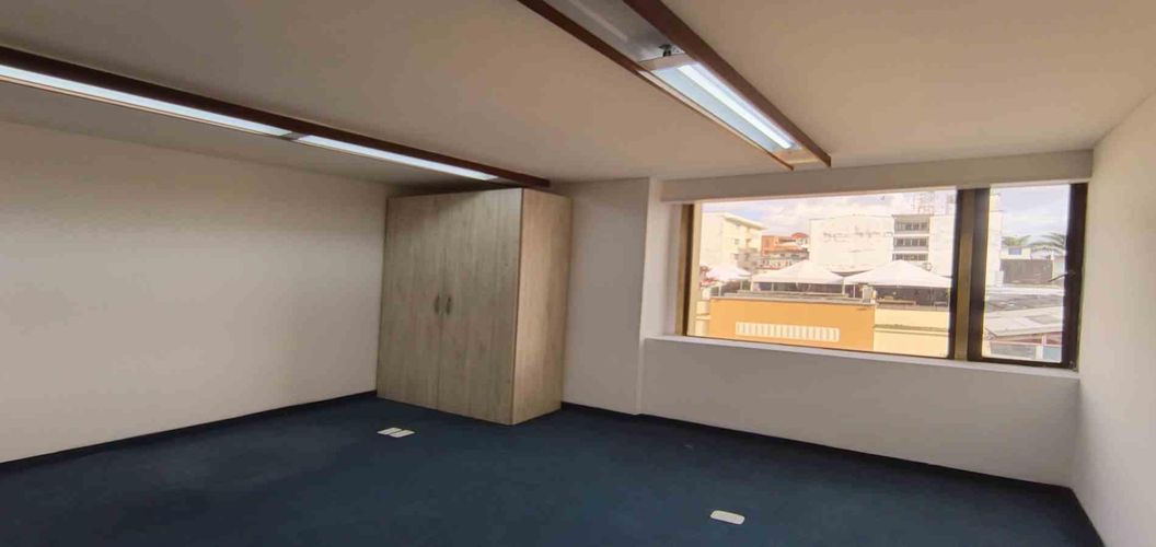 Oficina en arriendo en El Centro, Manizales, 25 m² · foto 23 de 24