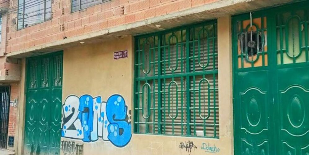 Casa de 5 alcobas en venta en León Xiii, Soacha, 200 m² · foto 2 de 3