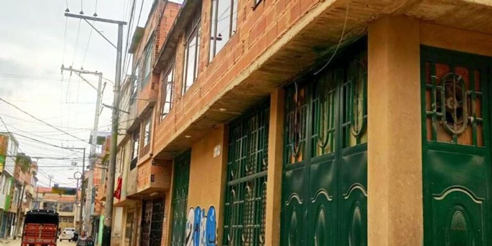Casa de 5 alcobas en venta en León Xiii, Soacha, 200 m² · foto 3 de 3