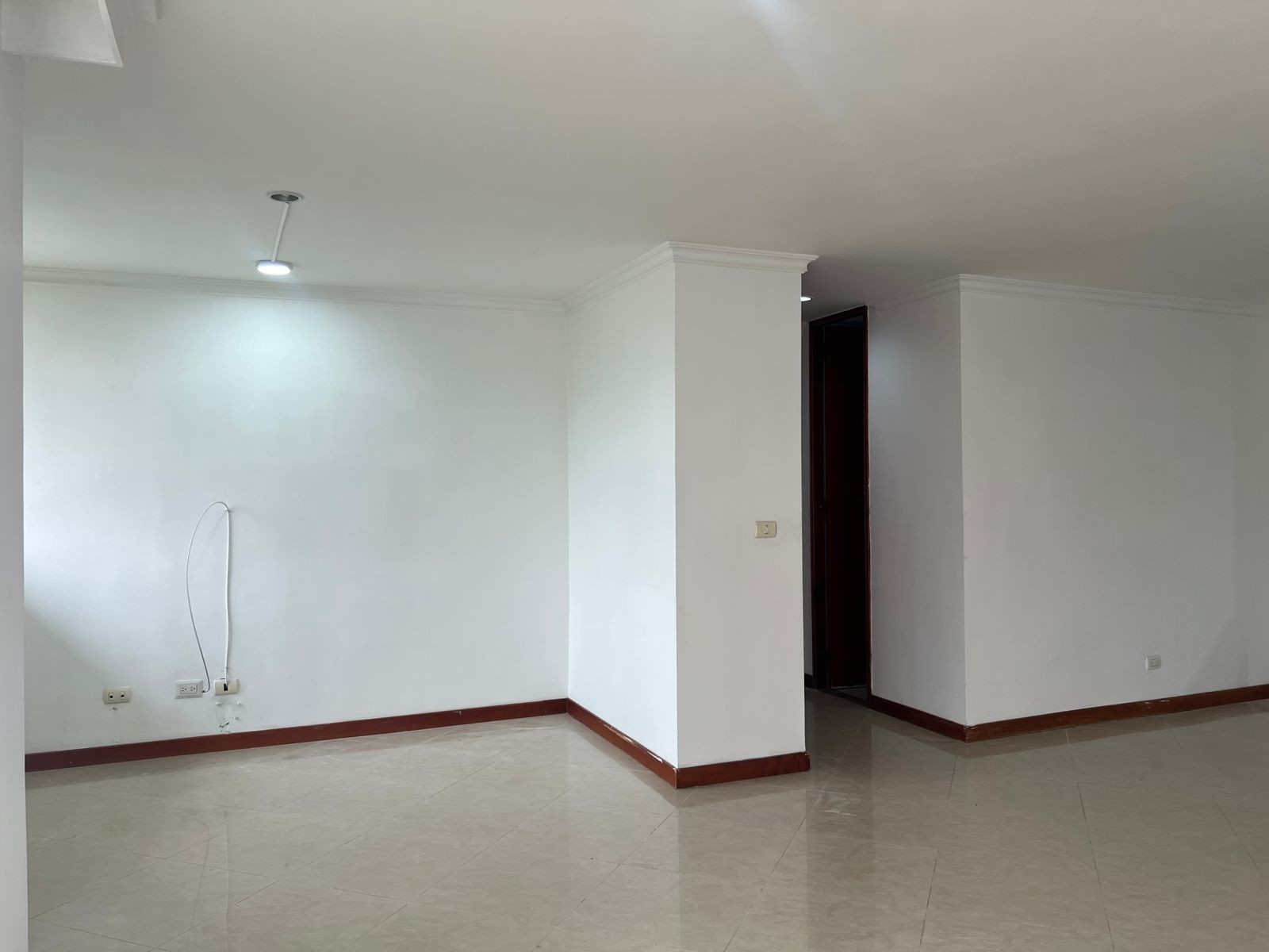 Apartamento en arriendo en Loma Benedictinos, Envigado · foto 7 de 18