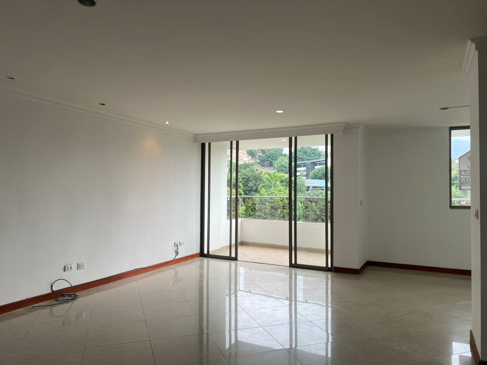 Apartamento en arriendo en Loma Benedictinos, Envigado · foto 2 de 18