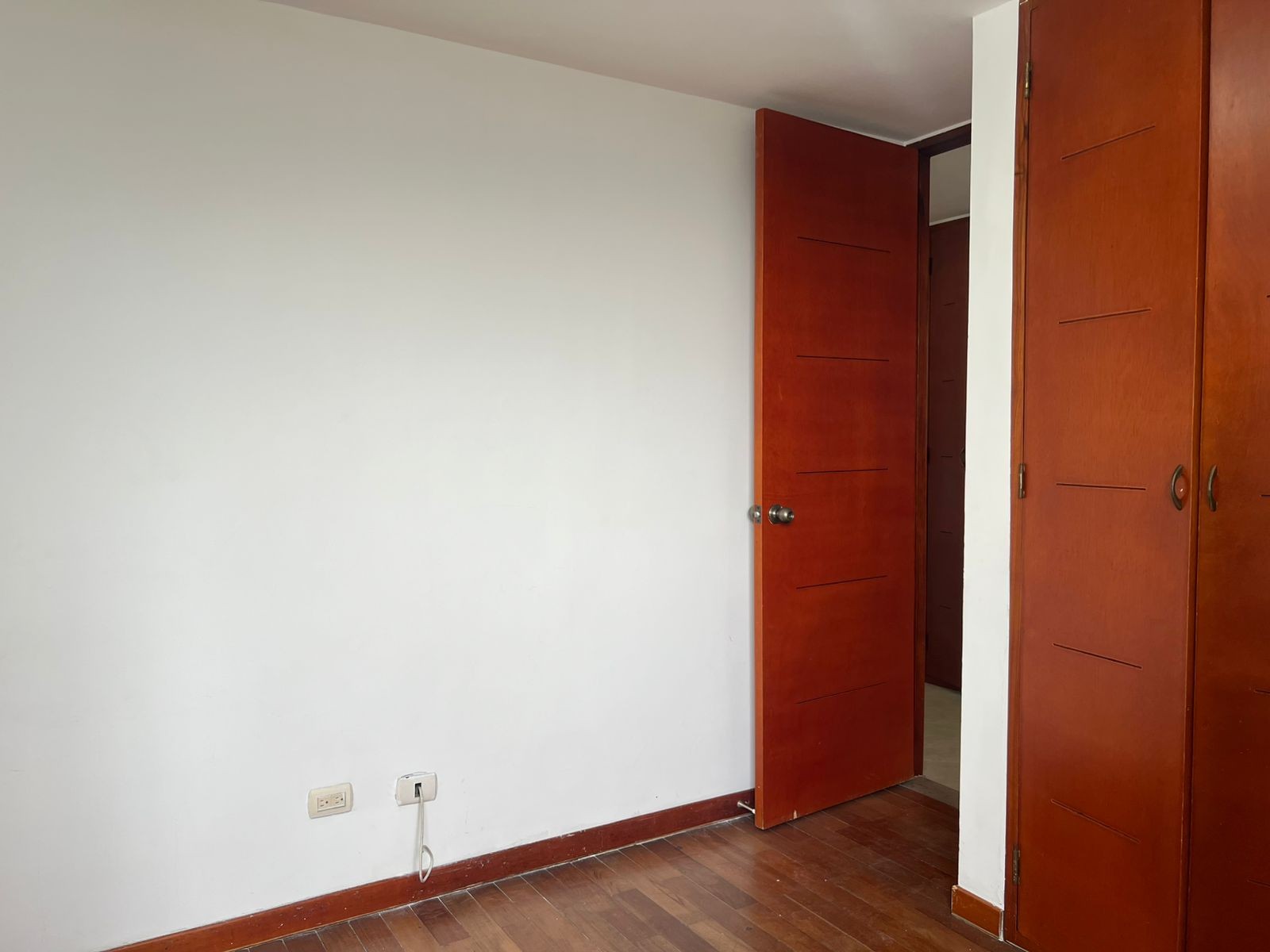 Apartamento en arriendo en Loma Benedictinos, Envigado · foto 8 de 18