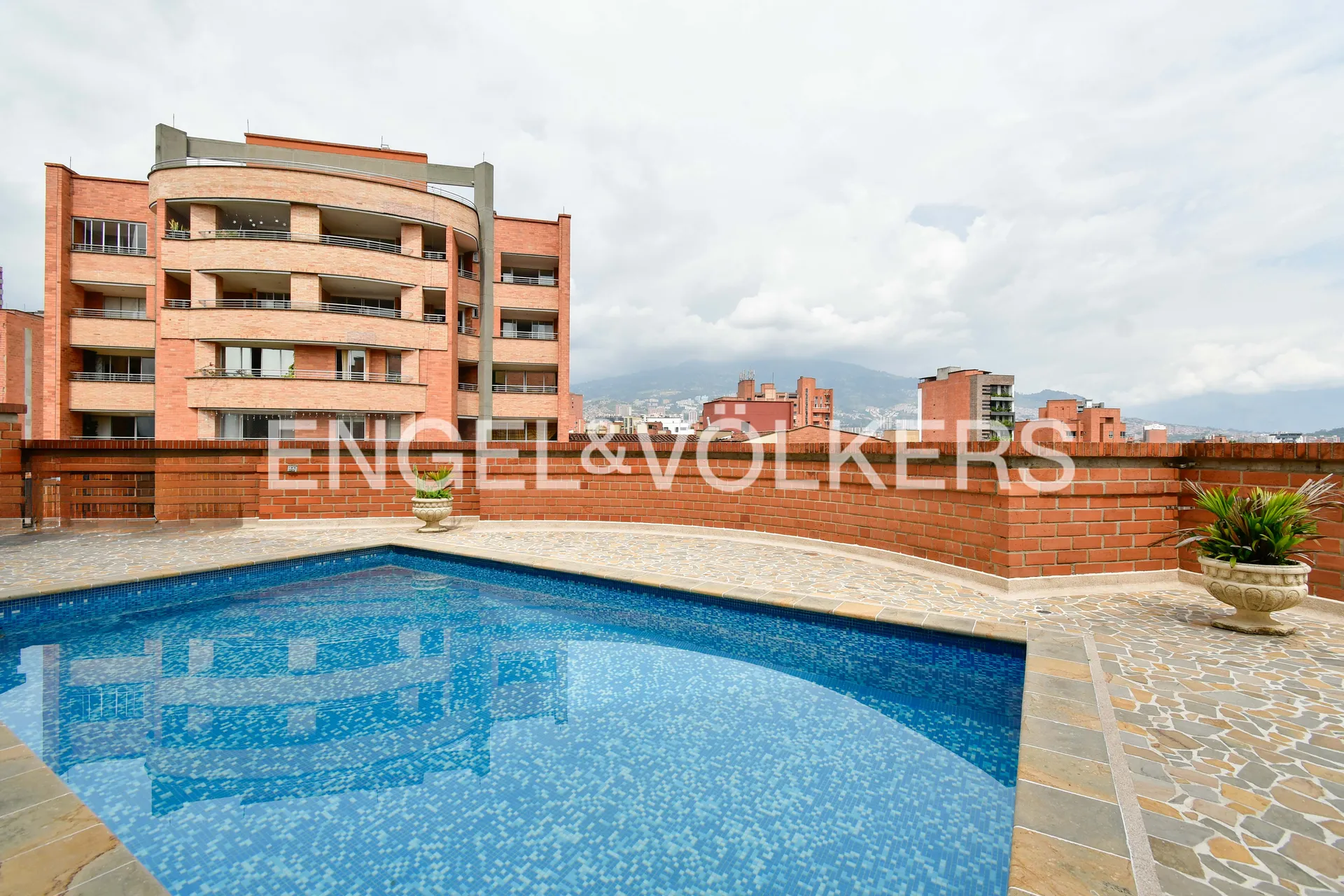 Apartamento en arriendo en Laureles, Medellín · foto 19 de 19