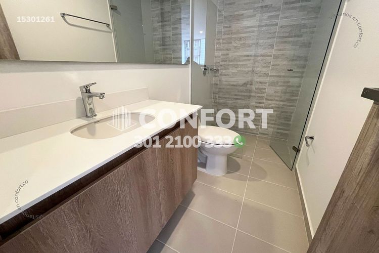 Apartamento de 3 alcobas en arriendo en El Poblado, Medellín, 93 m² · foto 20 de 24