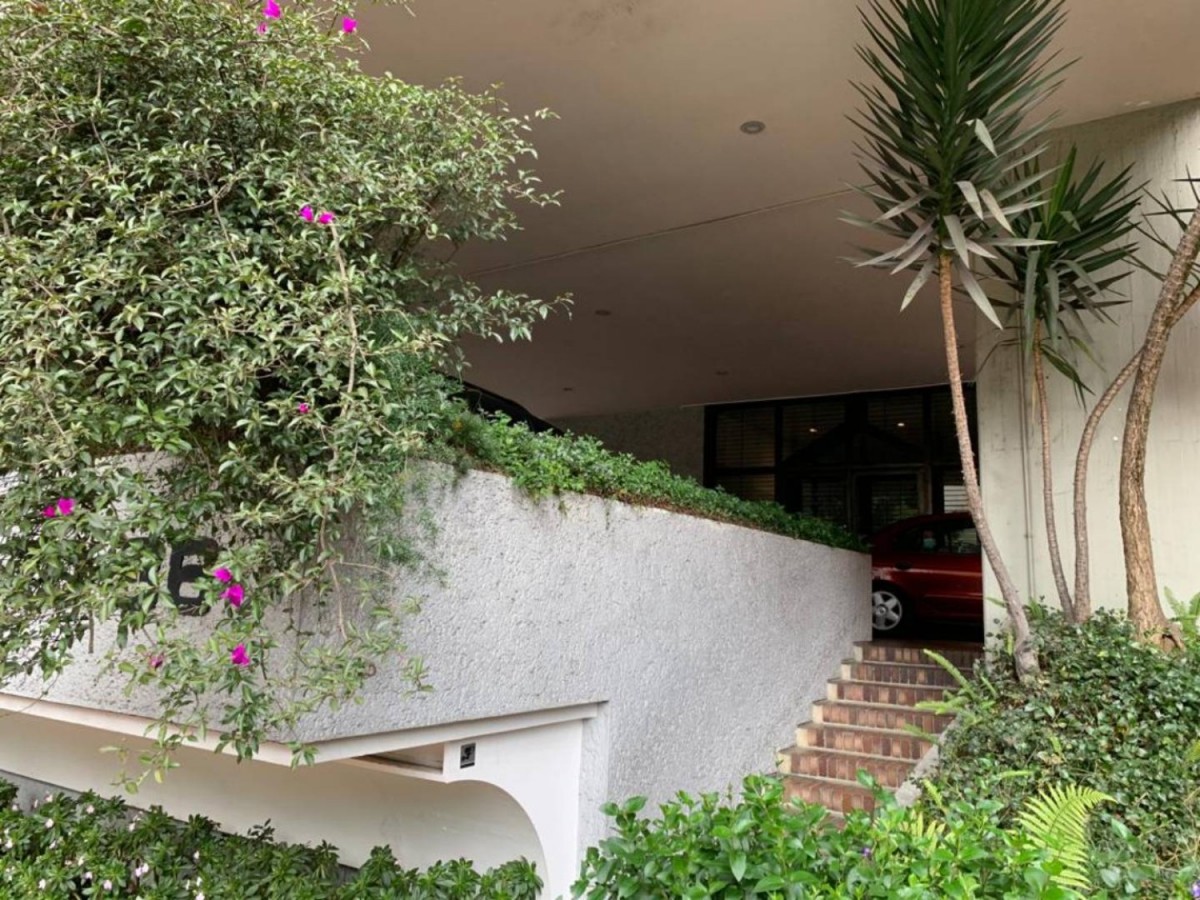 Apartamento en Arriendo en Los rosales, Bogotá