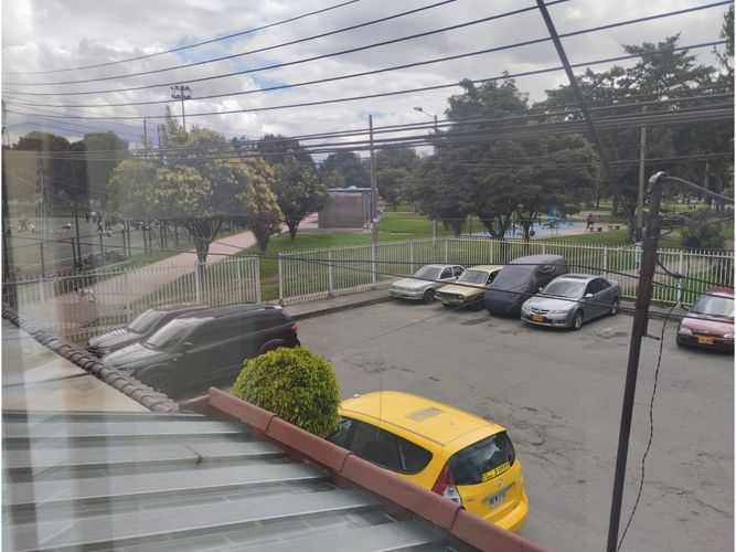 Casa en venta en Jardin Botanico, Bogotá · foto 3 de 24