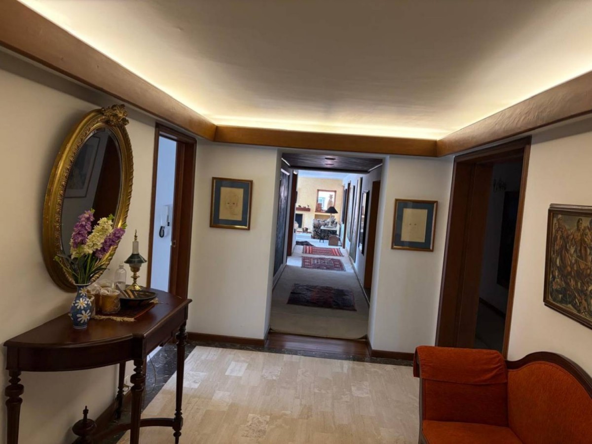 Apartamento en venta en Santa Barbara Central, Bogotá · foto 10 de 24