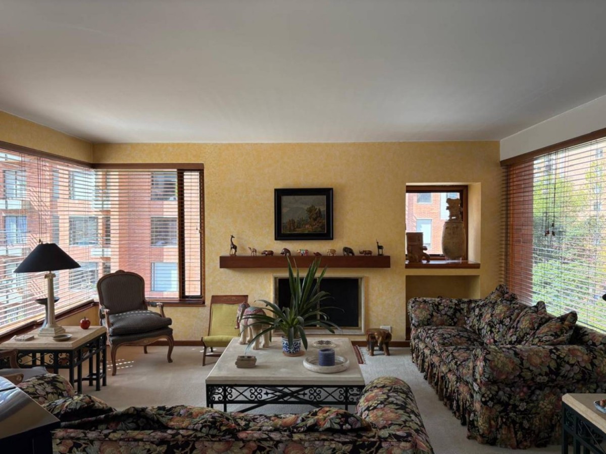 Apartamento en venta en Santa Barbara Central, Bogotá · foto 12 de 24