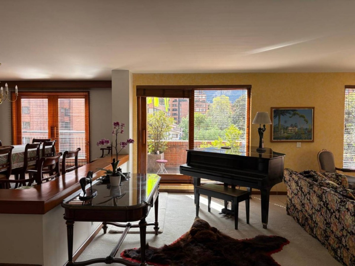Apartamento en venta en Santa Barbara Central, Bogotá · foto 15 de 24