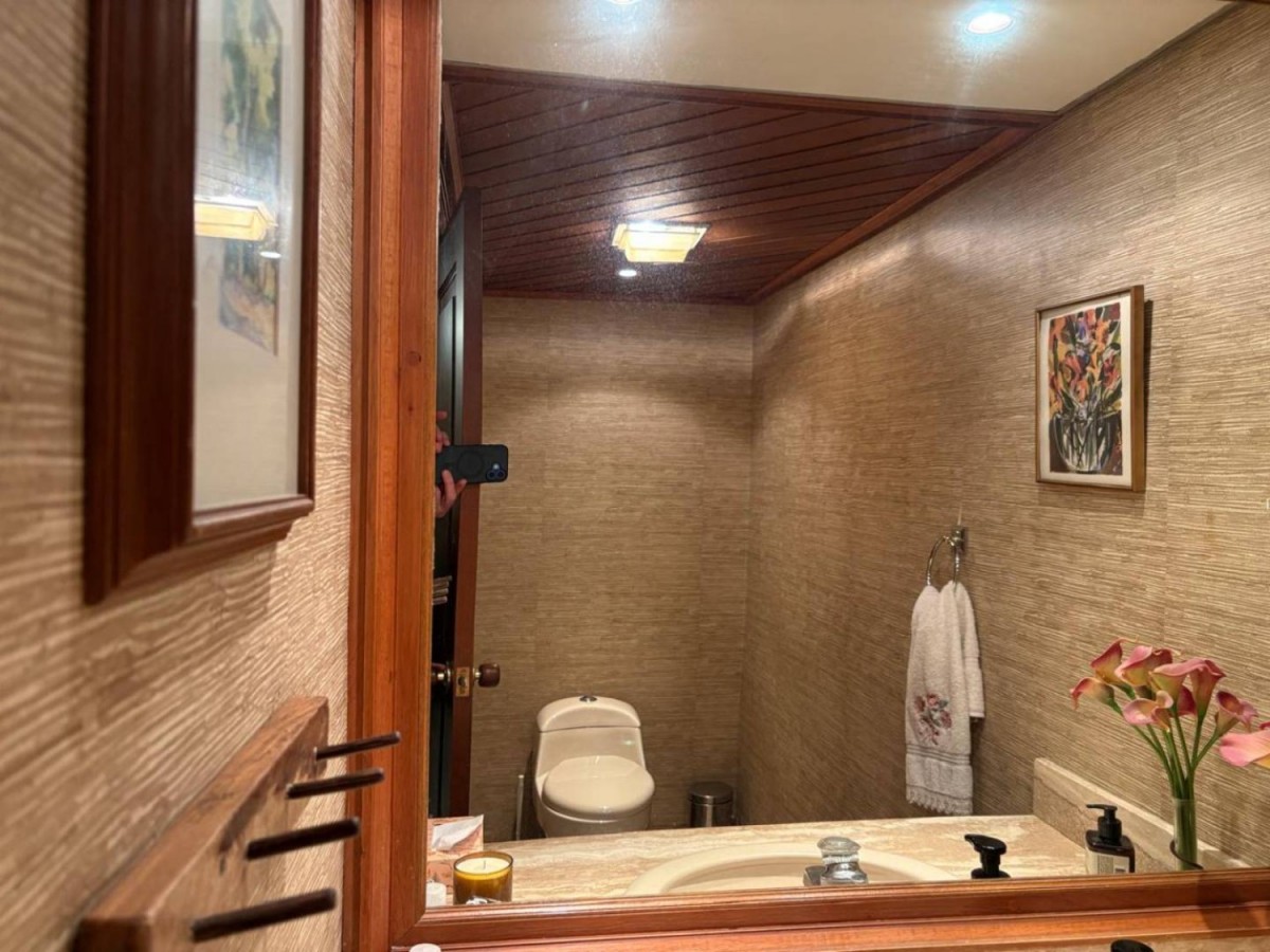 Apartamento en venta en Santa Barbara Central, Bogotá · foto 23 de 24