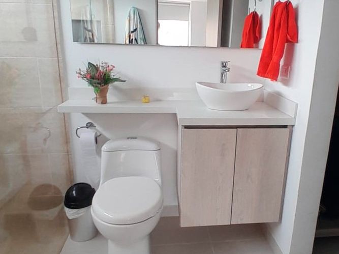 Apartamento de 2 alcobas en arriendo en El Poblado, Medellín, 78 m² · foto 11 de 11