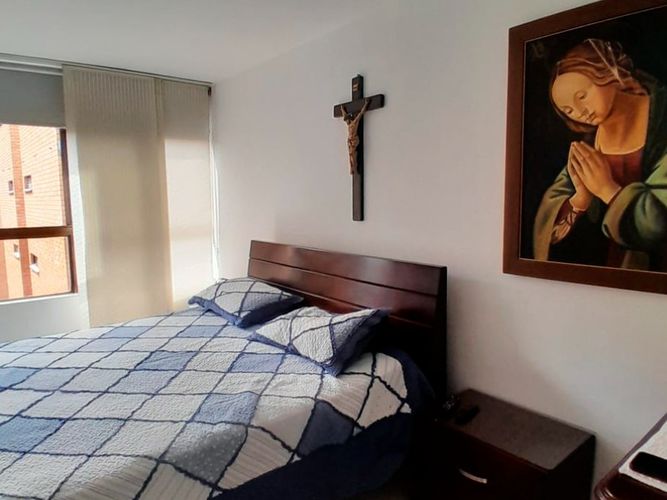 Apartamento de 2 alcobas en arriendo en El Poblado, Medellín, 78 m² · foto 7 de 11