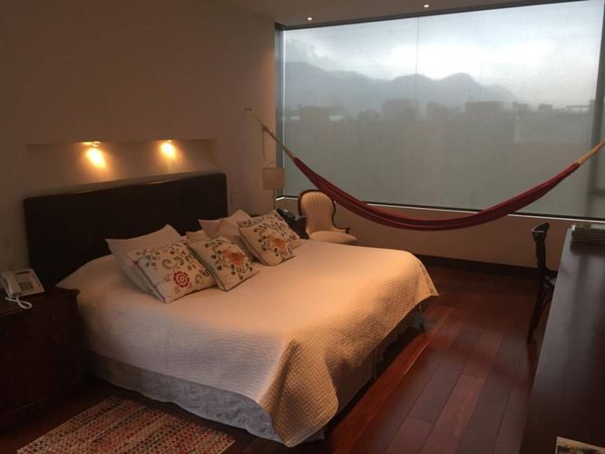Apartamento de 3 alcobas en venta en Chicó Navarra, Bogotá, 316 m² · foto 3 de 24