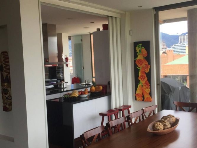 Apartamento de 3 alcobas en venta en Chicó Navarra, Bogotá, 316 m² · foto 6 de 24