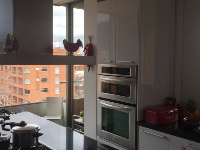 Apartamento de 3 alcobas en venta en Chicó Navarra, Bogotá, 316 m² · foto 8 de 24