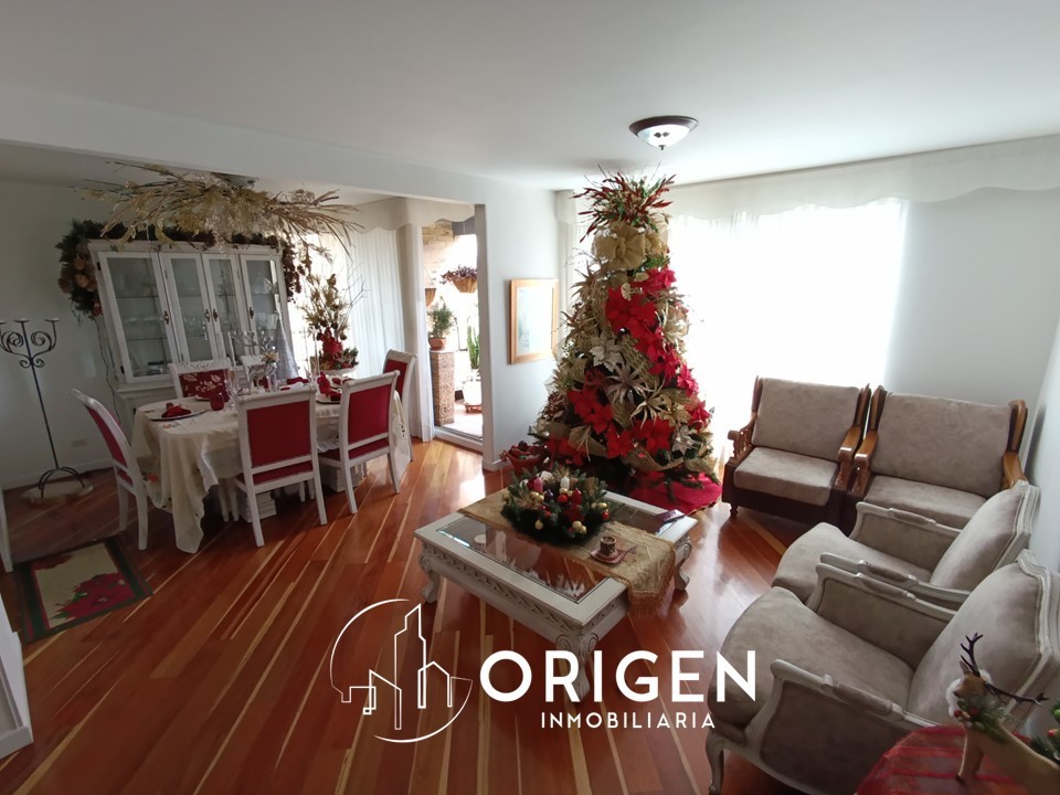 Apartamento en venta en Gratamira, Bogotá · foto 3 de 24