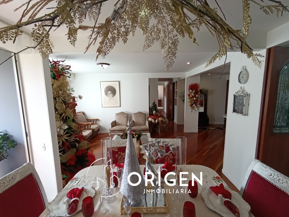 Apartamento en venta en Gratamira, Bogotá · foto 8 de 24
