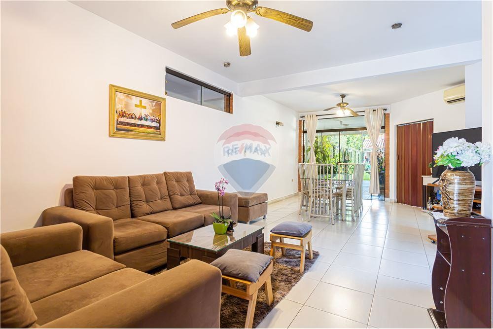 VENDO CASA DE 4 HABITACIONES EN ASUNCIÓN — foto 2