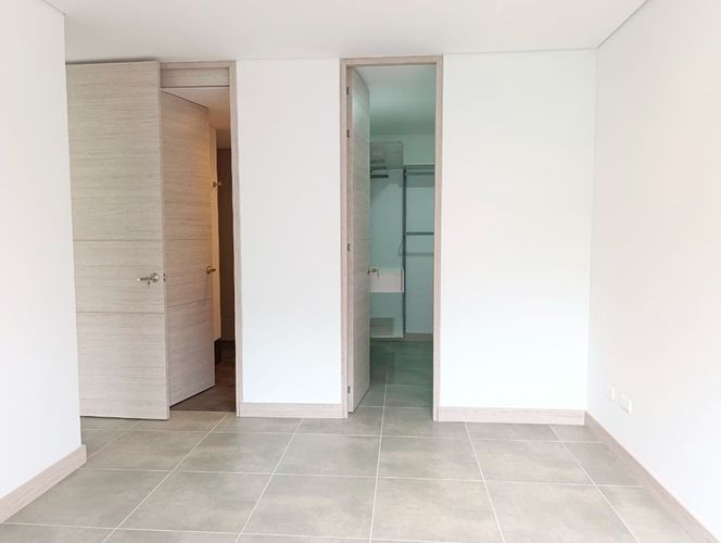 Apartamento de 1 alcoba en arriendo en Los Balsos, Medellín, 67 m² · foto 11 de 18