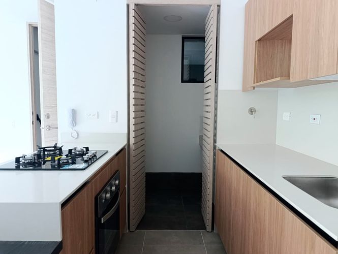 Apartamento de 1 alcoba en arriendo en Los Balsos, Medellín, 67 m² · foto 6 de 18