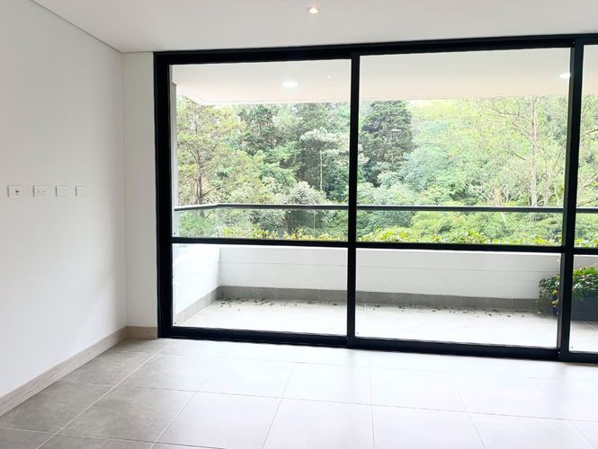 Apartamento de 1 alcoba en arriendo en Los Balsos, Medellín, 67 m² · foto 4 de 18