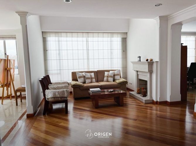 Apartamento en venta en El Contador, Bogotá · foto 2 de 24