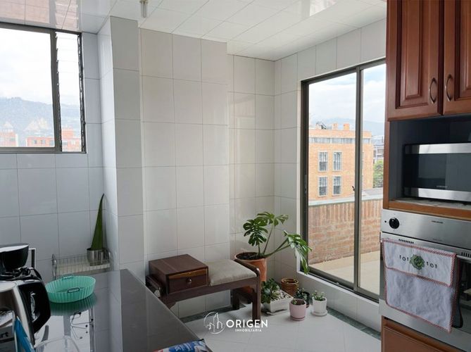 Apartamento en venta en El Contador, Bogotá · foto 3 de 24