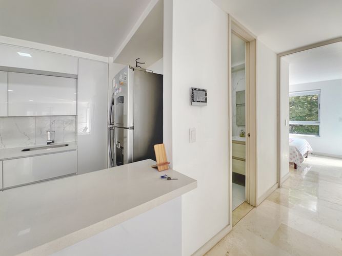 Apartamento de 3 alcobas en venta en Belén, Medellín, 146 m² · foto 8 de 17