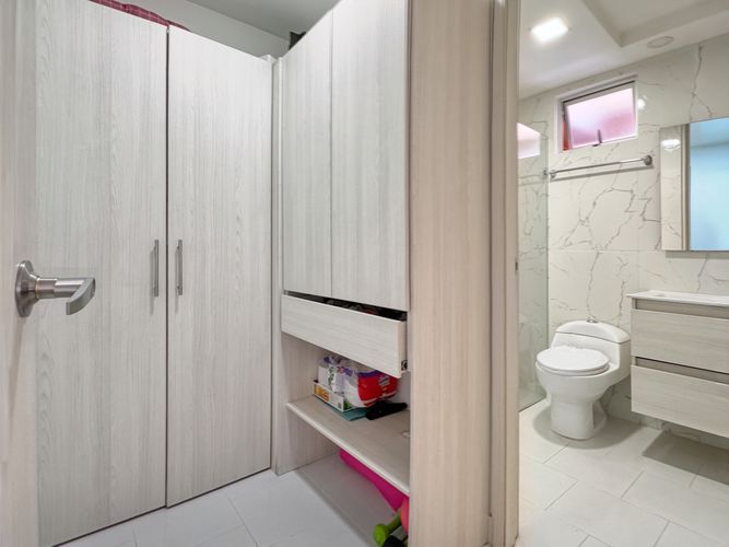 Apartamento de 3 alcobas en venta en Belén, Medellín, 146 m² · foto 12 de 17