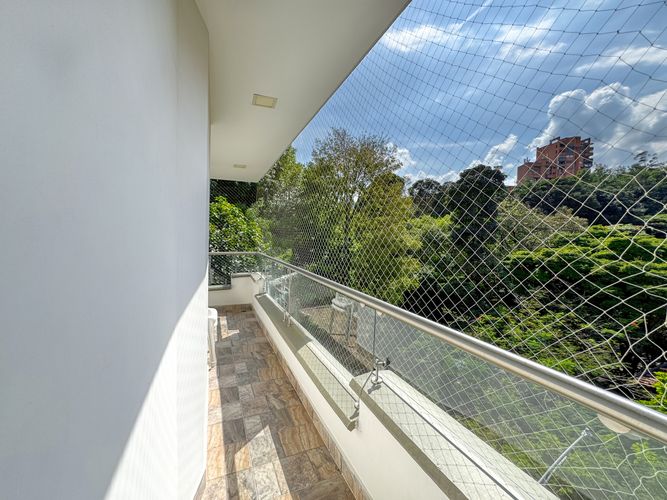 Apartamento de 3 alcobas en venta en Belén, Medellín, 146 m² · foto 17 de 17