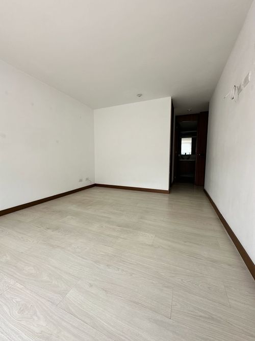 Apartamento de 2 alcobas en venta en Camino Verde, Envigado, 77 m² · foto 8 de 24