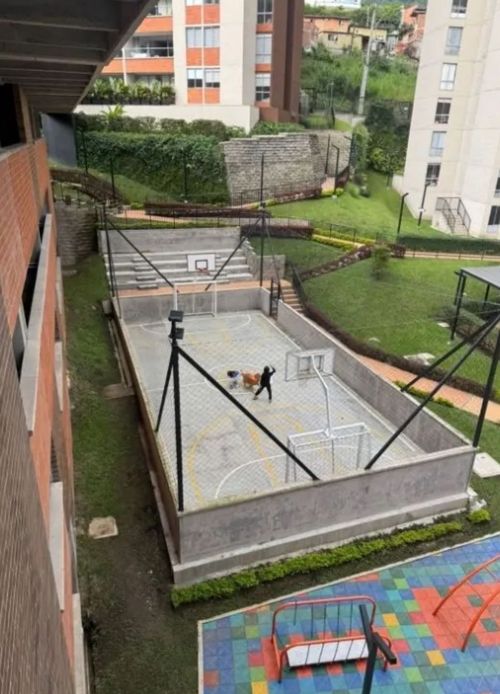 Apartamento de 2 alcobas en venta en Camino Verde, Envigado, 77 m² · foto 15 de 24